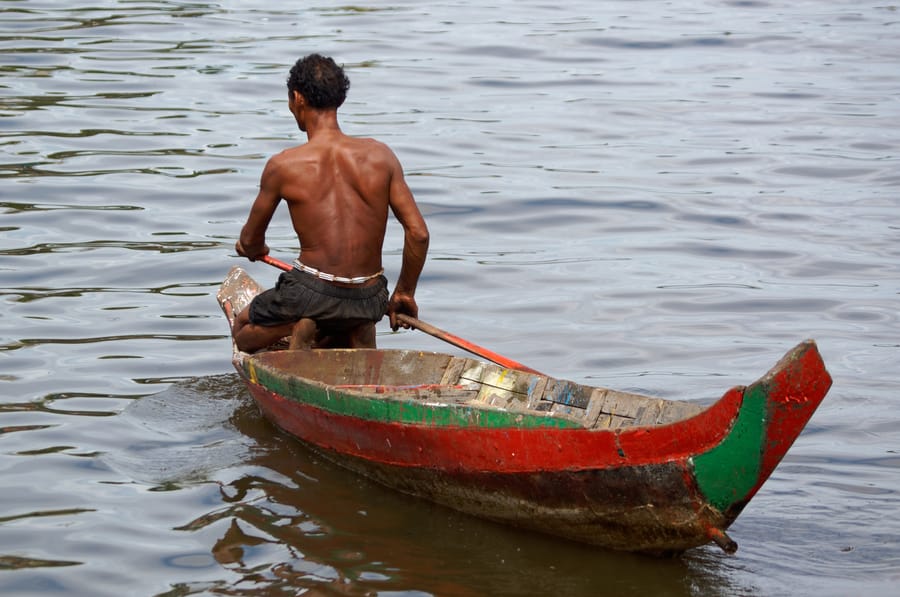 Ngư dân Biển Hồ