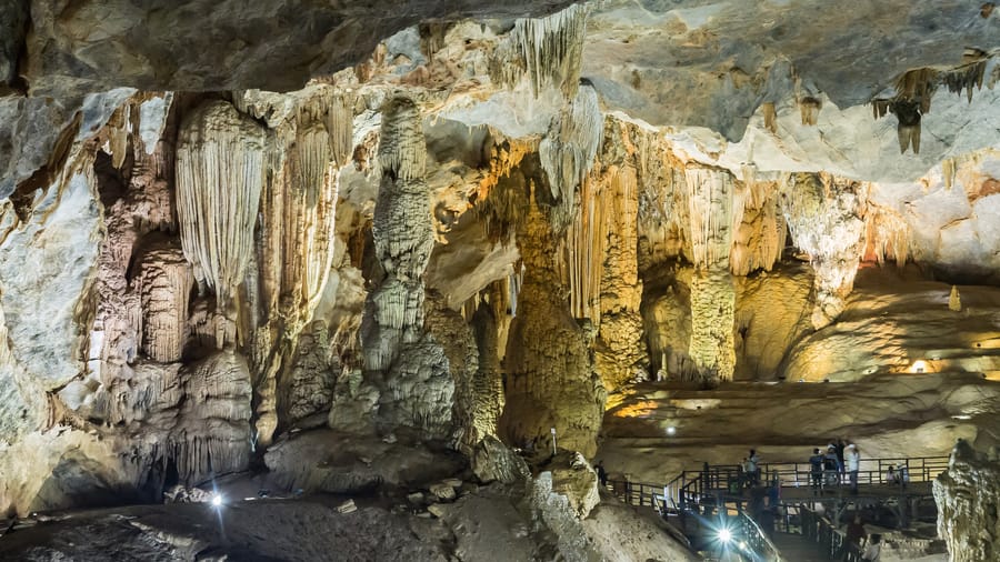 Phong Nha – Kẻ Bàng
